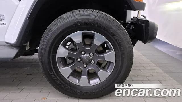 2019 Jeep Wrangler (JL) 2.0 Overland 4Door Sold VIN 1C4HJXEN4KW561136 – interior seats 2019 Jeep Wrangler (JL) 2.0 Overland 4Door Sold VIN 1C4HJXEN4KW561136 – interior seats