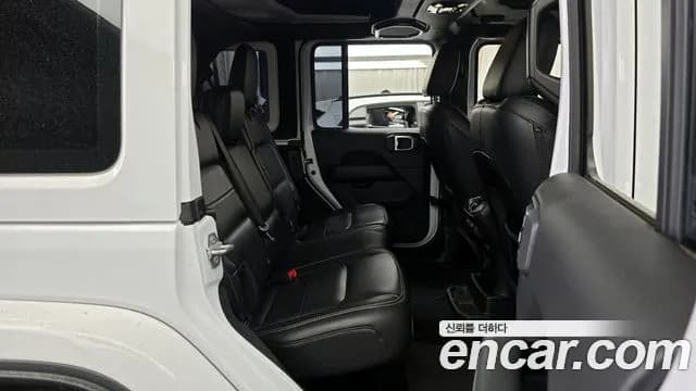 2019 Jeep Wrangler (JL) 2.0 Overland 4Door Sold VIN 1C4HJXEN4KW561136 – photo 20 2019 Jeep Wrangler (JL) 2.0 Overland 4Door Sold VIN 1C4HJXEN4KW561136 – photo 20