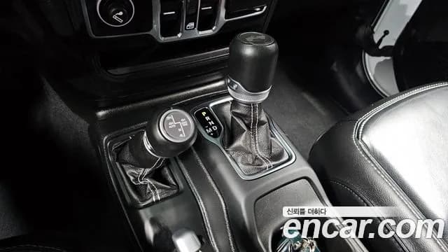 2021 Jeep Wrangler (JL) 2.0 Overland 4Door Sold VIN 1C4HJXEN4MW632211 – photo 17 2021 Jeep Wrangler (JL) 2.0 Overland 4Door Sold VIN 1C4HJXEN4MW632211 – photo 17