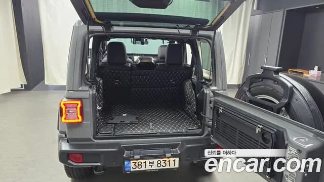 2023 Jeep Wrangler (JL) 2.0 Overland Power Top 4Door Sold VIN 1C4HJXEN5PW517766 – side profile 2023 Jeep Wrangler (JL) 2.0 Overland Power Top 4Door Sold VIN 1C4HJXEN5PW517766 – side profile