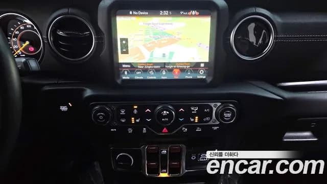 2023 Jeep Wrangler (JL) 2.0 Overland Power Top 4Door Sold VIN 1C4HJXEN5PW517766 – photo 19 2023 Jeep Wrangler (JL) 2.0 Overland Power Top 4Door Sold VIN 1C4HJXEN5PW517766 – photo 19