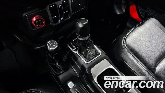 2019 Jeep Wrangler (JL) 2.0 Overland 4Door Sold VIN 1C4HJXEN6KW673923 – exterior detail 2019 Jeep Wrangler (JL) 2.0 Overland 4Door Sold VIN 1C4HJXEN6KW673923 – exterior detail