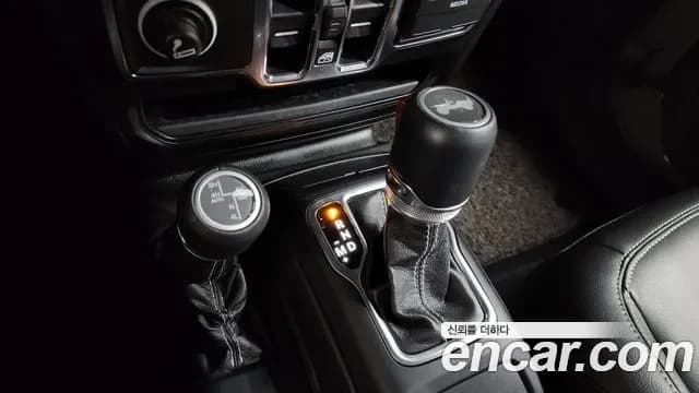 2021 Jeep Wrangler (JL) 2.0 Overland Power Top 4Door Sold VIN 1C4HJXEN6MW791649 – exterior detail 2021 Jeep Wrangler (JL) 2.0 Overland Power Top 4Door Sold VIN 1C4HJXEN6MW791649 – exterior detail