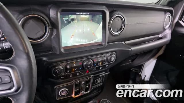 2019 Jeep Wrangler (JL) 2.0 Overland 4Door Sold VIN 1C4HJXEN7KW562233 – photo 17 2019 Jeep Wrangler (JL) 2.0 Overland 4Door Sold VIN 1C4HJXEN7KW562233 – photo 17