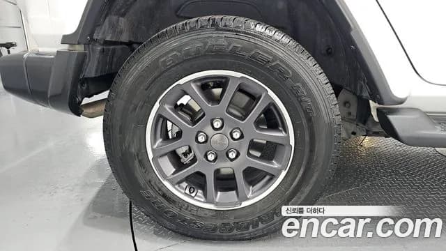 2021 Jeep Wrangler (JL) 2.0 Overland Power Top 4Door 80th Edition Sold VIN 1C4HJXEN7MW709928 – photo 12 2021 Jeep Wrangler (JL) 2.0 Overland Power Top 4Door 80th Edition Sold VIN 1C4HJXEN7MW709928 – photo 12