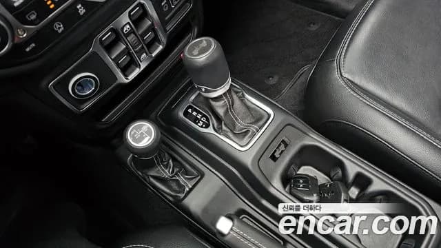 2021 Jeep Wrangler (JL) 2.0 Overland Power Top 4Door 80th Edition Sold VIN 1C4HJXEN7MW709928 – photo 17 2021 Jeep Wrangler (JL) 2.0 Overland Power Top 4Door 80th Edition Sold VIN 1C4HJXEN7MW709928 – photo 17