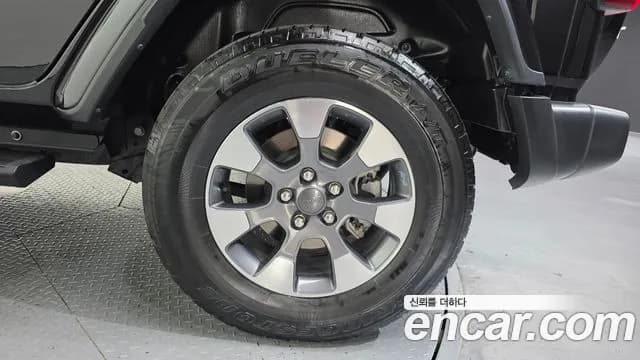 2022 Jeep Wrangler (JL) 2.0 Overland Power Top 4Door Sold VIN 1C4HJXEN9NW166339 – front exterior 2022 Jeep Wrangler (JL) 2.0 Overland Power Top 4Door Sold VIN 1C4HJXEN9NW166339 – front exterior