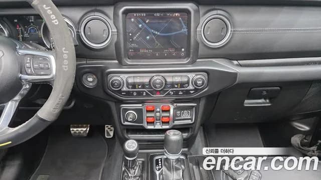 2022 Jeep Wrangler (JL) 2.0 Overland Power Top 4Door Sold VIN 1C4HJXEN9NW166339 – rear exterior 2022 Jeep Wrangler (JL) 2.0 Overland Power Top 4Door Sold VIN 1C4HJXEN9NW166339 – rear exterior