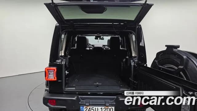 2022 Jeep Wrangler (JL) 2.0 Overland Power Top 4Door Sold VIN 1C4HJXEN9NW166339 – photo 14 2022 Jeep Wrangler (JL) 2.0 Overland Power Top 4Door Sold VIN 1C4HJXEN9NW166339 – photo 14
