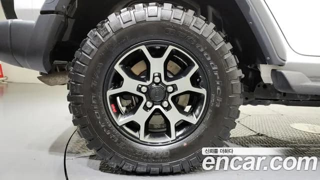 2020 Jeep Wrangler (JL) 2.0 Rubicon Power Top 4Door Sold VIN 1C4HJXFN1LW244432 – rear exterior 2020 Jeep Wrangler (JL) 2.0 Rubicon Power Top 4Door Sold VIN 1C4HJXFN1LW244432 – rear exterior