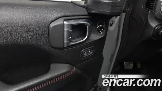 2019 Jeep Wrangler (JL) 2.0 Rubicon Power Top 4Door Sold VIN 1C4HJXFN6KW653881 – interior seats 2019 Jeep Wrangler (JL) 2.0 Rubicon Power Top 4Door Sold VIN 1C4HJXFN6KW653881 – interior seats