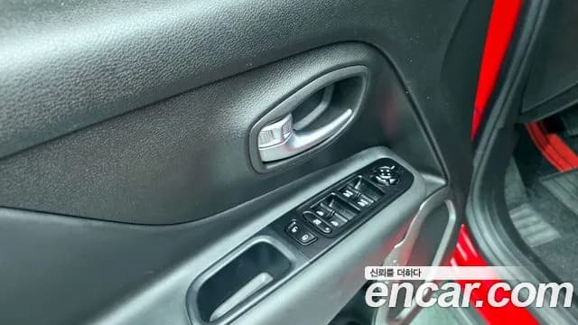 2022 Jeep Renegade 1.3 Longitude Sold VIN 1C4NJCB10NPN74039 – photo 29 2022 Jeep Renegade 1.3 Longitude Sold VIN 1C4NJCB10NPN74039 – photo 29