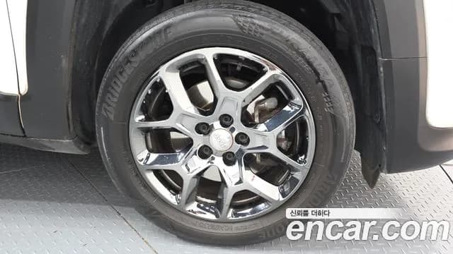 2021 Jeep Renegade 2.4 Longitude Sold VIN 1C4NJCBB2MPN22130 – front exterior 2021 Jeep Renegade 2.4 Longitude Sold VIN 1C4NJCBB2MPN22130 – front exterior