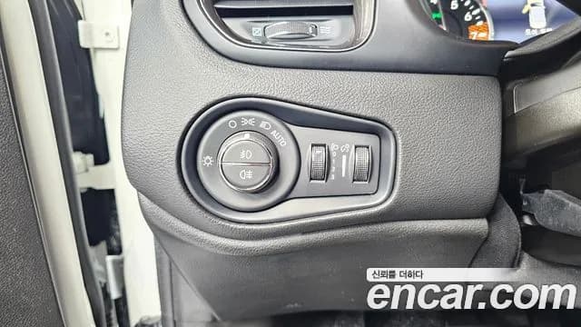 2023 Jeep Renegade 1.3 Limited Sold VIN 1C4NJCD10PPP65489 – side profile 2023 Jeep Renegade 1.3 Limited Sold VIN 1C4NJCD10PPP65489 – side profile