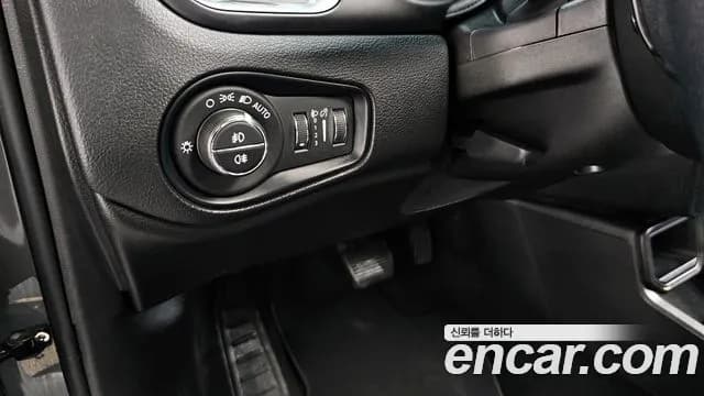 2022 Jeep Renegade 1.3 Limited Sold VIN 1C4NJCD11NPN85080 – interior seats 2022 Jeep Renegade 1.3 Limited Sold VIN 1C4NJCD11NPN85080 – interior seats