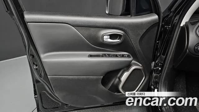 2023 Jeep Renegade 1.3 Limited Sold VIN 1C4NJCD12PPP66210 – side profile 2023 Jeep Renegade 1.3 Limited Sold VIN 1C4NJCD12PPP66210 – side profile