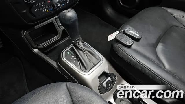 2021 Jeep Renegade 2.4 Limited Sold VIN 1C4NJCDB1MPM70342 – side profile 2021 Jeep Renegade 2.4 Limited Sold VIN 1C4NJCDB1MPM70342 – side profile
