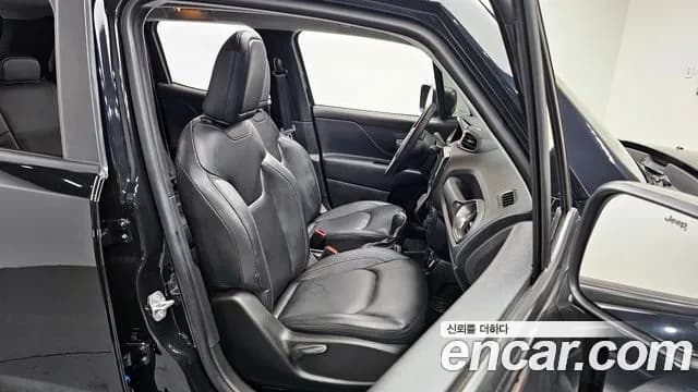2021 Jeep Renegade 2.4 Limited Sold VIN 1C4NJCDB9MPN19173 – interior seats 2021 Jeep Renegade 2.4 Limited Sold VIN 1C4NJCDB9MPN19173 – interior seats