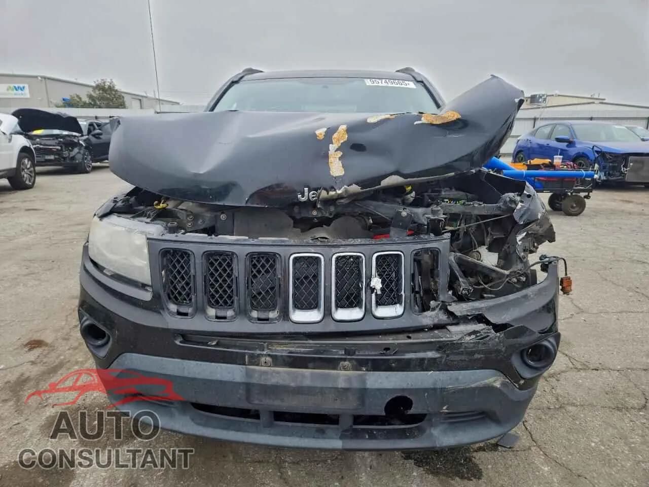 2016 JEEP COMPASS Damaged VIN 1C4NJDBB5GD520982 – interior seats 2016 JEEP COMPASS Damaged VIN 1C4NJDBB5GD520982 – interior seats