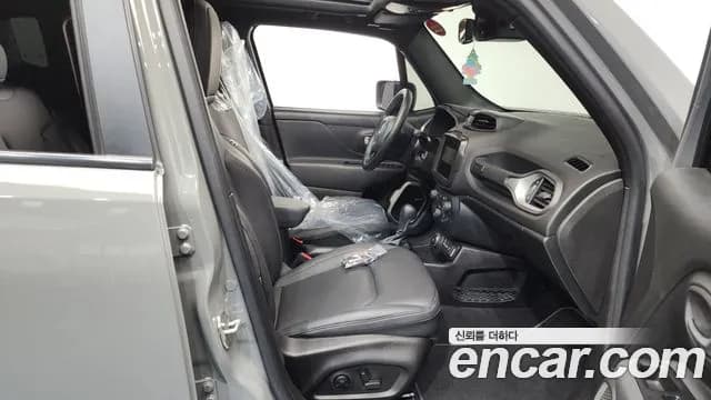 2021 Jeep Renegade 2.4 80th Edition AWD Sold VIN 1C4NJDDB2MPN25872 – photo 16 2021 Jeep Renegade 2.4 80th Edition AWD Sold VIN 1C4NJDDB2MPN25872 – photo 16