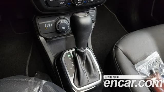 2021 Jeep Renegade 2.4 80th Edition AWD Sold VIN 1C4NJDDB2MPN25872 – photo 20 2021 Jeep Renegade 2.4 80th Edition AWD Sold VIN 1C4NJDDB2MPN25872 – photo 20