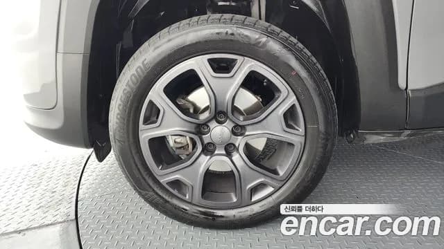 2021 Jeep Renegade 2.4 80th Edition AWD Sold VIN 1C4NJDDB2MPN25872 – photo 23 2021 Jeep Renegade 2.4 80th Edition AWD Sold VIN 1C4NJDDB2MPN25872 – photo 23