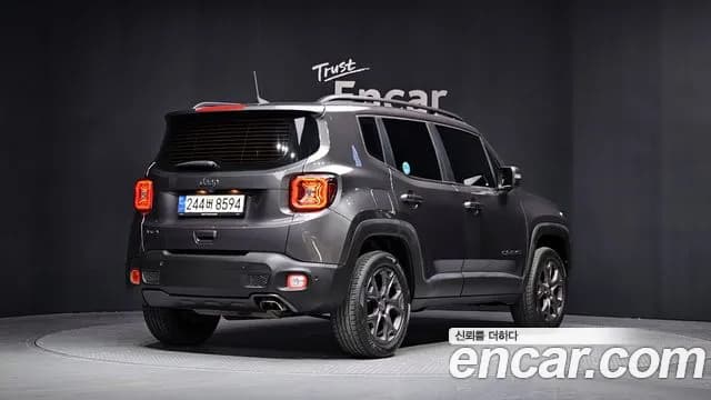 2021 Jeep Renegade 2.4 80th Edition AWD Sold VIN 1C4NJDDB9MPM78534 – interior seats 2021 Jeep Renegade 2.4 80th Edition AWD Sold VIN 1C4NJDDB9MPM78534 – interior seats