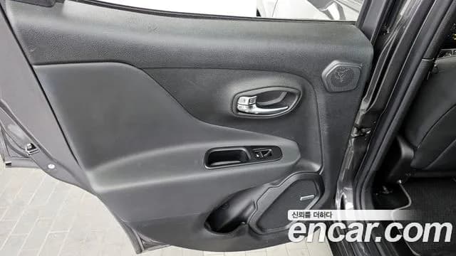 2021 Jeep Renegade 2.4 80th Edition AWD Sold VIN 1C4NJDDB9MPM78534 – photo 31 2021 Jeep Renegade 2.4 80th Edition AWD Sold VIN 1C4NJDDB9MPM78534 – photo 31