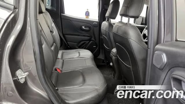 2021 Jeep Renegade 2.4 Limited AWD Sold VIN 1C4NJDDB9MPN30535 – interior seats 2021 Jeep Renegade 2.4 Limited AWD Sold VIN 1C4NJDDB9MPN30535 – interior seats