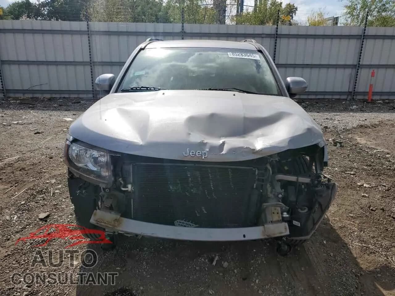 2017 JEEP COMPASS Damaged VIN 1C4NJDEB8HD178392 – interior seats 2017 JEEP COMPASS Damaged VIN 1C4NJDEB8HD178392 – interior seats