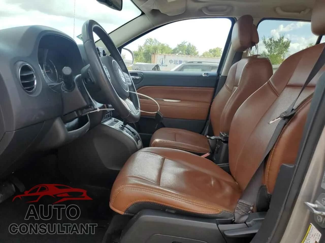 2017 JEEP COMPASS Damaged VIN 1C4NJDEB8HD178392 – exterior detail 2017 JEEP COMPASS Damaged VIN 1C4NJDEB8HD178392 – exterior detail