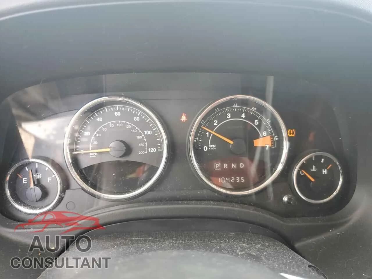 2017 JEEP COMPASS Damaged VIN 1C4NJDEB8HD178392 – trunk area 2017 JEEP COMPASS Damaged VIN 1C4NJDEB8HD178392 – trunk area