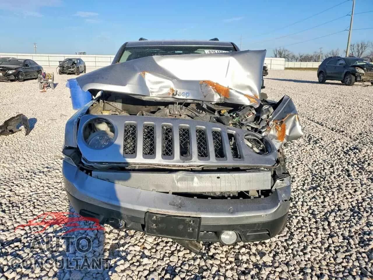 2016 JEEP PATRIOT Damaged VIN 1C4NJPBB3GD702777 – interior seats 2016 JEEP PATRIOT Damaged VIN 1C4NJPBB3GD702777 – interior seats