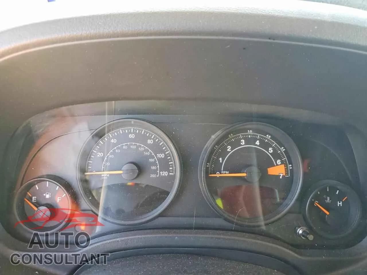 2016 JEEP PATRIOT Damaged VIN 1C4NJPBB3GD702777 – trunk area 2016 JEEP PATRIOT Damaged VIN 1C4NJPBB3GD702777 – trunk area