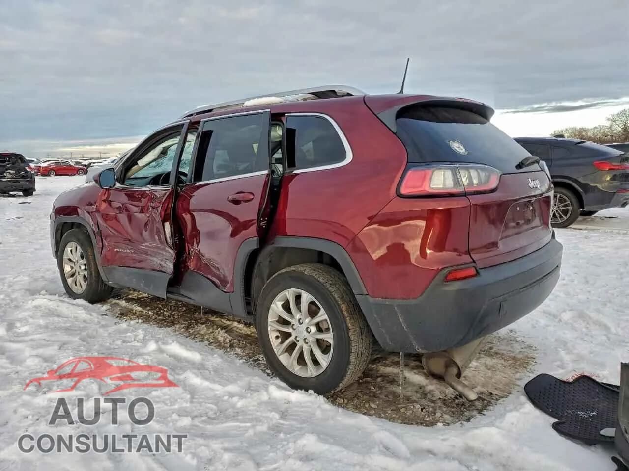 2019 JEEP GRAND CHER Damaged VIN 1C4PJLCB6KD266306 – rear exterior 2019 JEEP GRAND CHER Damaged VIN 1C4PJLCB6KD266306 – rear exterior