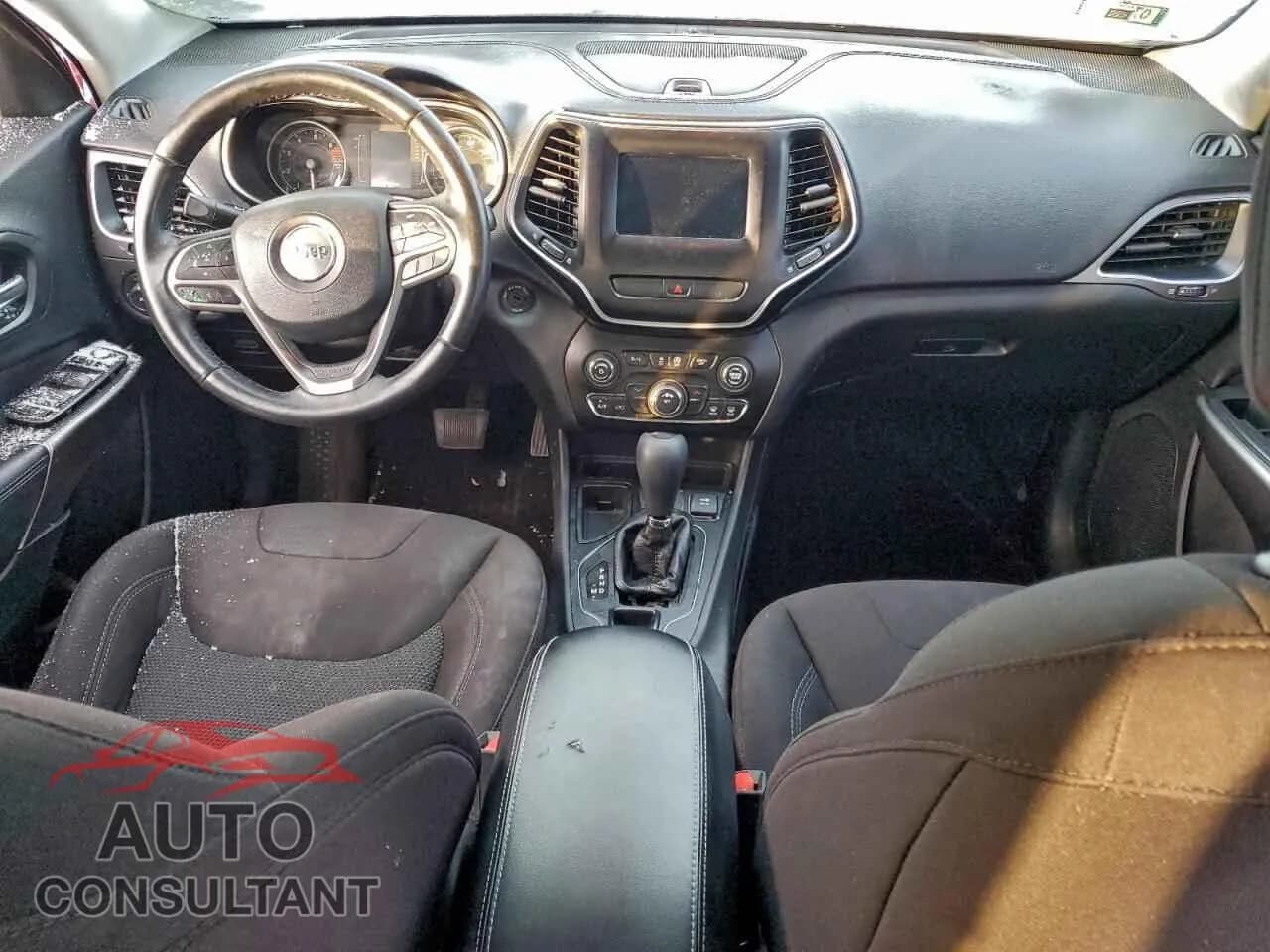 2019 JEEP GRAND CHER Damaged VIN 1C4PJLCB6KD266306 – undercarriage 2019 JEEP GRAND CHER Damaged VIN 1C4PJLCB6KD266306 – undercarriage