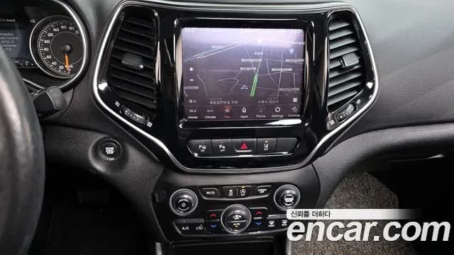 2020 Jeep Cherokee (KL) 2.4 Limited 2WD Sold VIN 1C4PJLDB9LD657479 – exterior detail 2020 Jeep Cherokee (KL) 2.4 Limited 2WD Sold VIN 1C4PJLDB9LD657479 – exterior detail