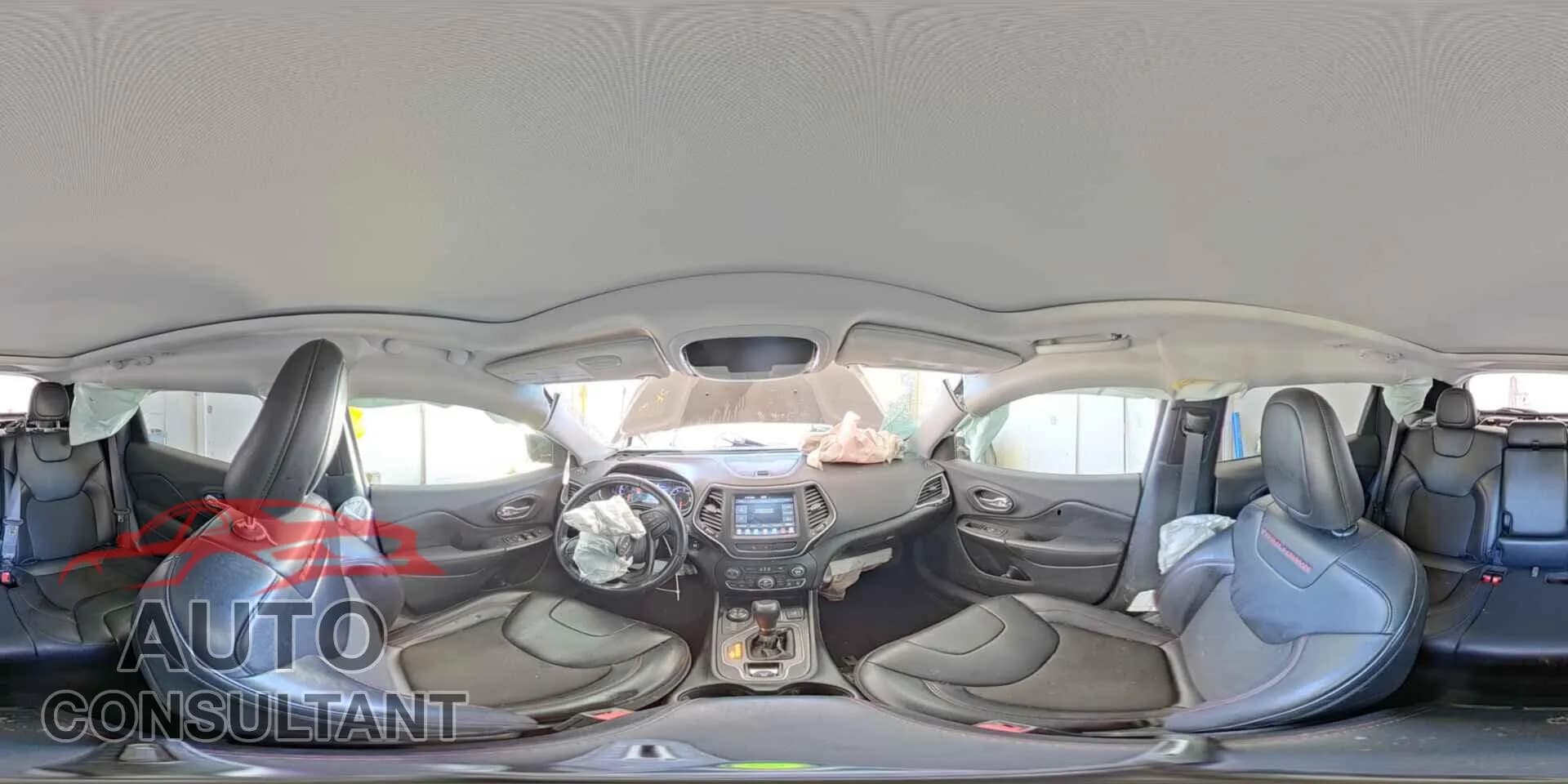 2020 JEEP CHEROKEE Damaged VIN 1C4PJMBX1LD566825 – photo 16 2020 JEEP CHEROKEE Damaged VIN 1C4PJMBX1LD566825 – photo 16