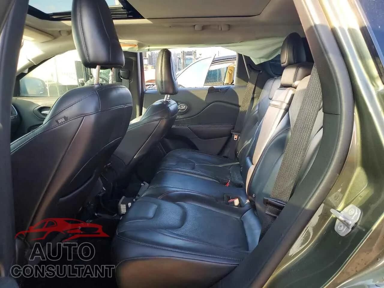 2019 JEEP CHEROKEE Damaged VIN 1C4PJMBX5KD169410 – odometer reading 2019 JEEP CHEROKEE Damaged VIN 1C4PJMBX5KD169410 – odometer reading