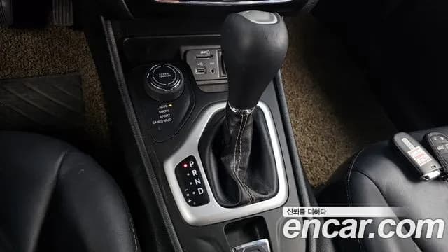 2018 Jeep Cherokee (KL) 2.4 Longitude High AWD Sold VIN 1C4PJMCB2JD607060 – side profile 2018 Jeep Cherokee (KL) 2.4 Longitude High AWD Sold VIN 1C4PJMCB2JD607060 – side profile