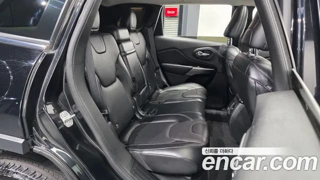 2019 Jeep Cherokee (KL) 2.4 Longitude High AWD Sold VIN 1C4PJMCB2KD345042 – photo 20 2019 Jeep Cherokee (KL) 2.4 Longitude High AWD Sold VIN 1C4PJMCB2KD345042 – photo 20