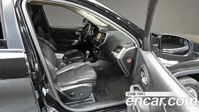 2018 Jeep Cherokee (KL) 2.4 Longitude High AWD Sold VIN 1C4PJMCB6JD606753 – photo 16 2018 Jeep Cherokee (KL) 2.4 Longitude High AWD Sold VIN 1C4PJMCB6JD606753 – photo 16