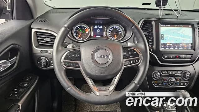 2019 Jeep Cherokee (KL) 2.4 Longitude High AWD Sold VIN 1C4PJMCB9KD345958 – engine bay 2019 Jeep Cherokee (KL) 2.4 Longitude High AWD Sold VIN 1C4PJMCB9KD345958 – engine bay