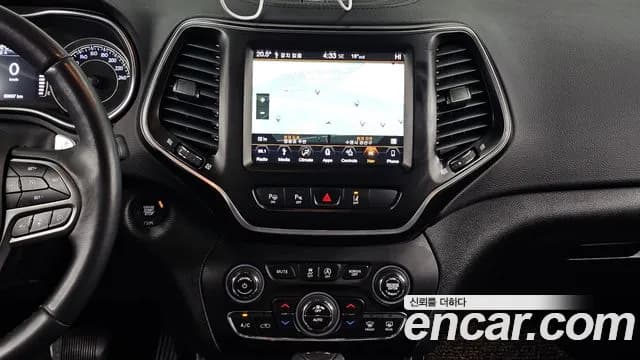 2019 Jeep Cherokee (KL) 2.4 Longitude High AWD Sold VIN 1C4PJMCB9KD345958 – exterior detail 2019 Jeep Cherokee (KL) 2.4 Longitude High AWD Sold VIN 1C4PJMCB9KD345958 – exterior detail