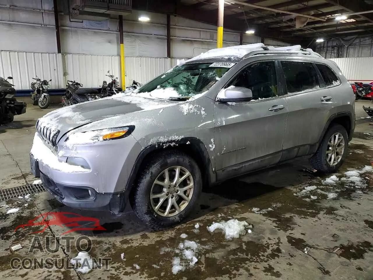 2015 JEEP GRAND CHER Damaged VIN 1C4PJMCSXFW512886 – front exterior 2015 JEEP GRAND CHER Damaged VIN 1C4PJMCSXFW512886 – front exterior