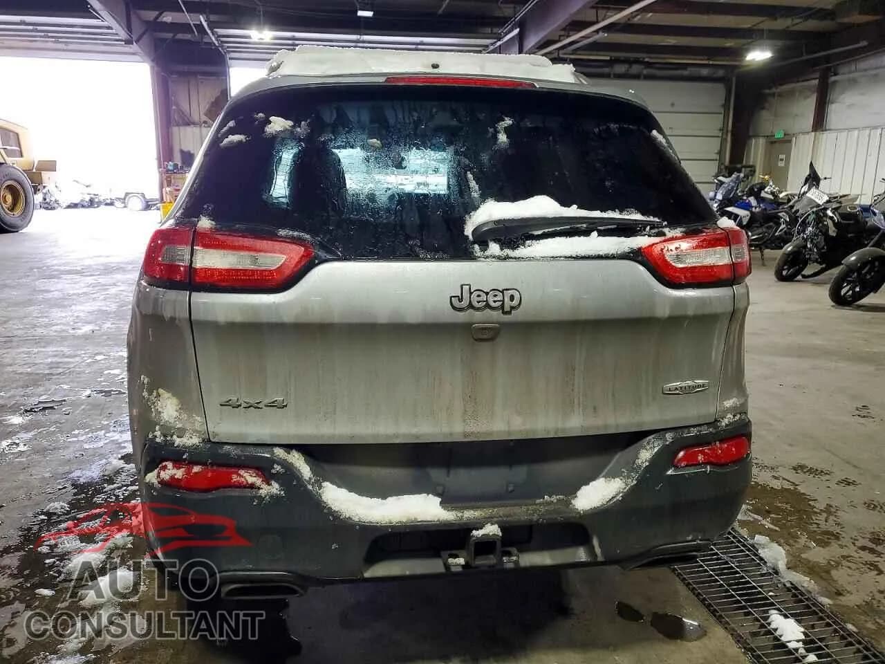 2015 JEEP GRAND CHER Damaged VIN 1C4PJMCSXFW512886 – engine bay 2015 JEEP GRAND CHER Damaged VIN 1C4PJMCSXFW512886 – engine bay