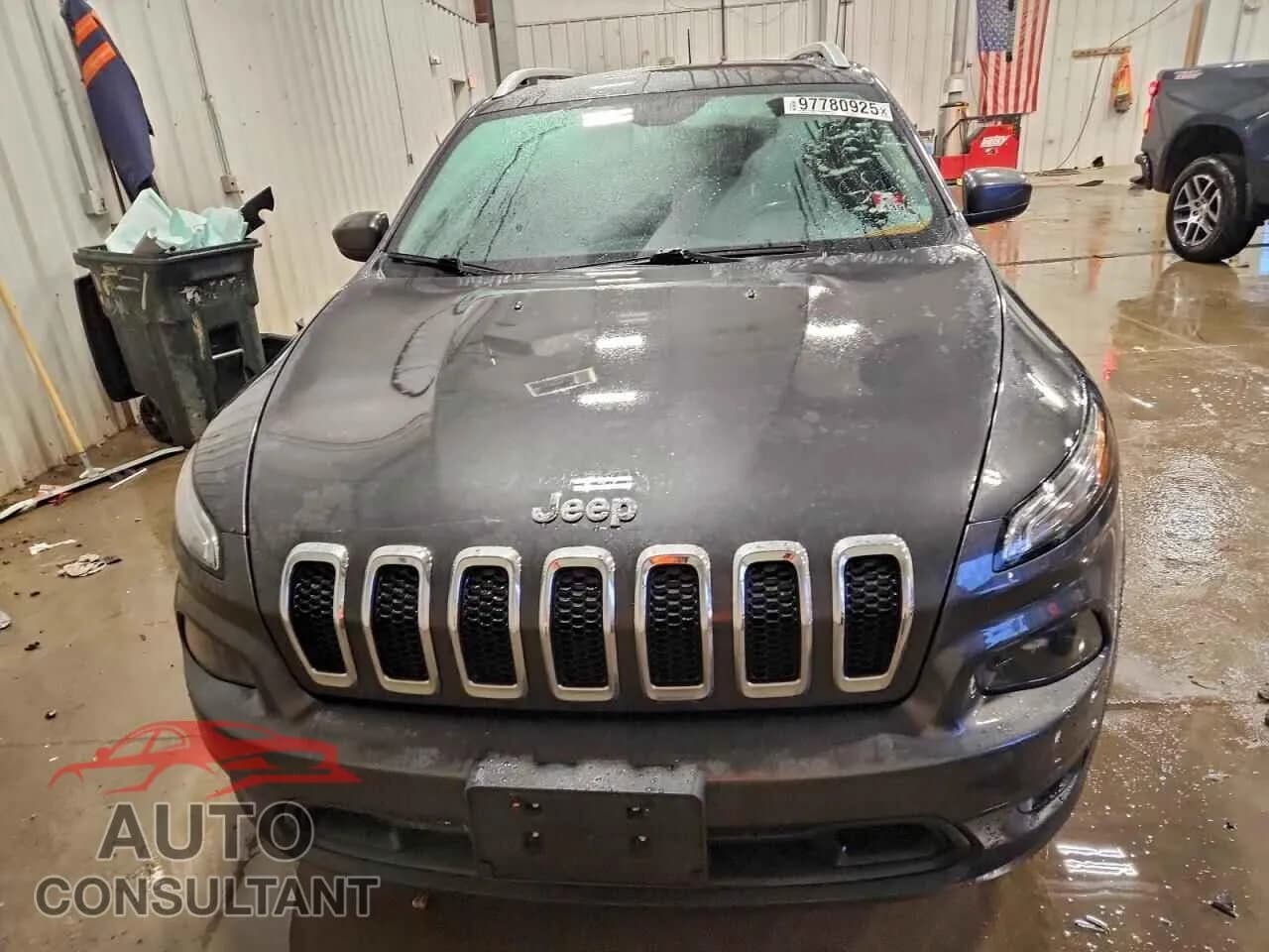 2016 JEEP GRAND CHER Damaged VIN 1C4PJMCSXGW252670 – interior seats 2016 JEEP GRAND CHER Damaged VIN 1C4PJMCSXGW252670 – interior seats