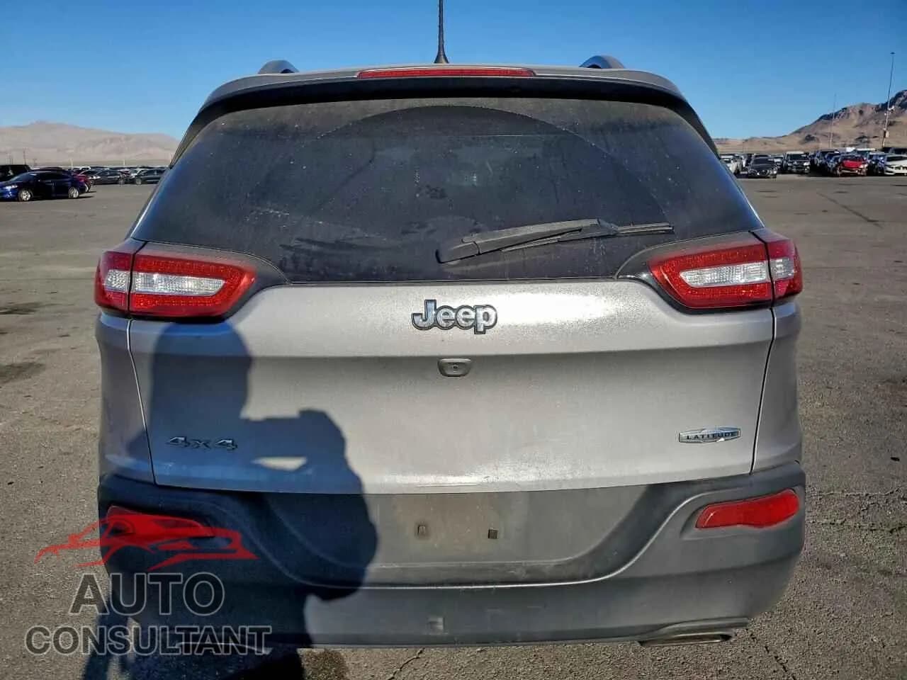 2017 JEEP GRAND CHER Damaged VIN 1C4PJMCSXHD213672 – engine bay 2017 JEEP GRAND CHER Damaged VIN 1C4PJMCSXHD213672 – engine bay