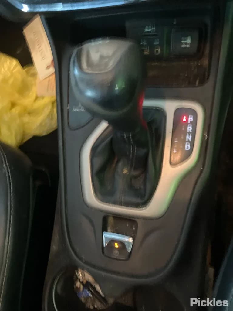 2014 Jeep Cherokee - VIN 1C4PJMHS5FW518877 2014 Jeep Cherokee VIN 1C4PJMHS5FW518877