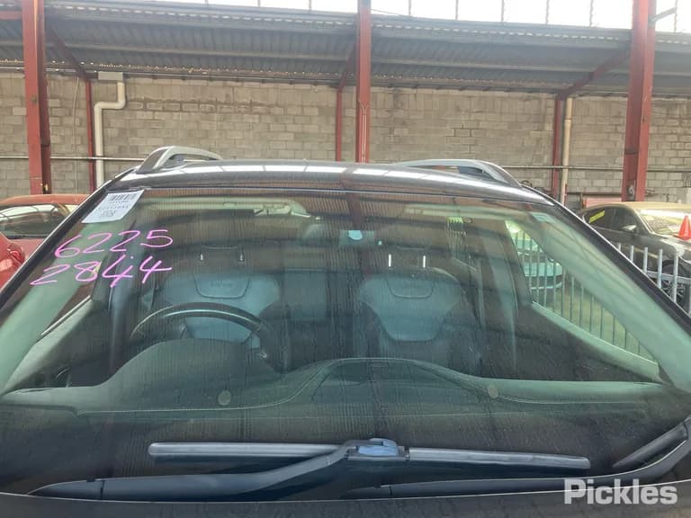 2014 Jeep Cherokee Used VIN 1C4PJMHS5FW518877 – side profile 2014 Jeep Cherokee Used VIN 1C4PJMHS5FW518877 – side profile